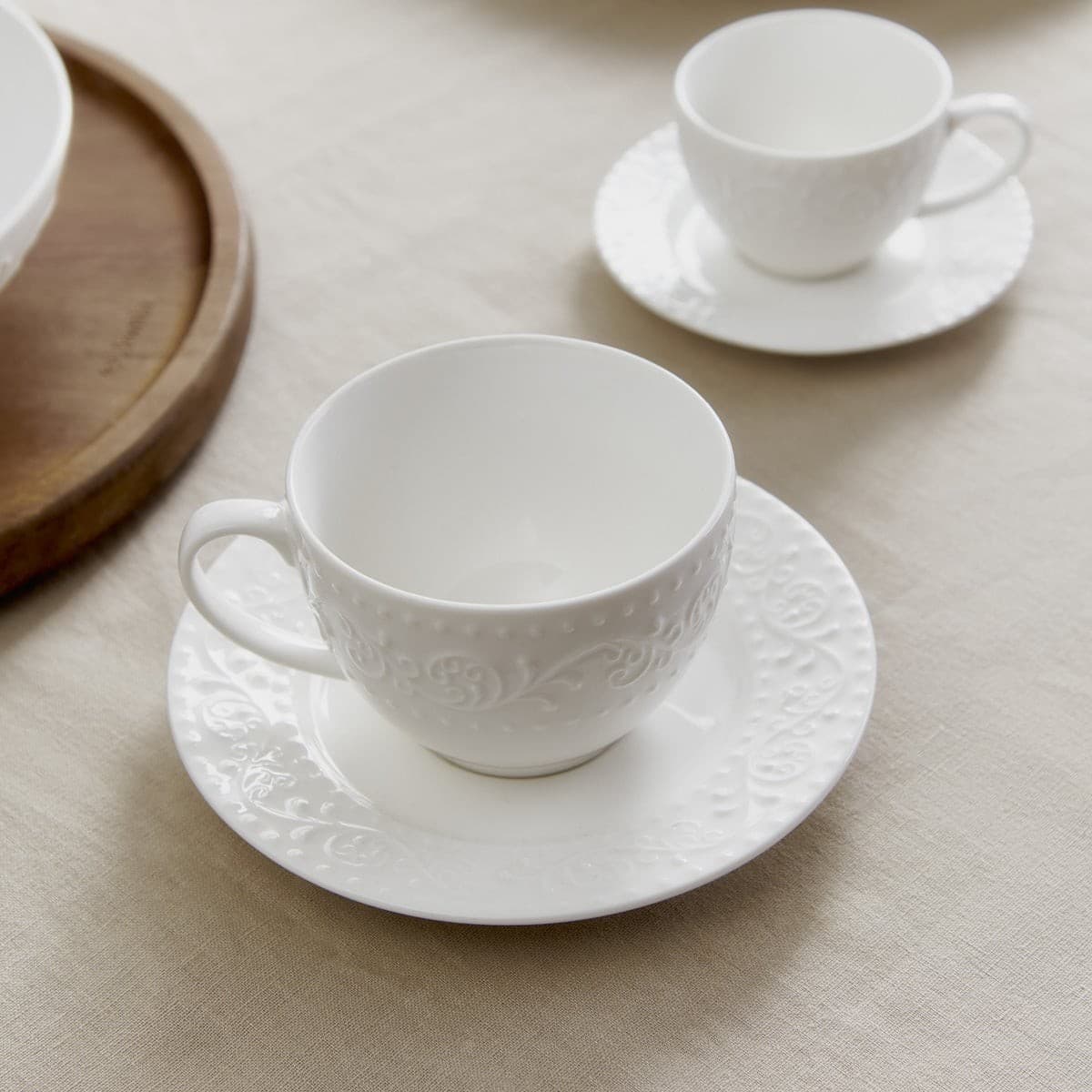 Porcelánová šálka s podšálkou SYLIA 250 ml, biela
