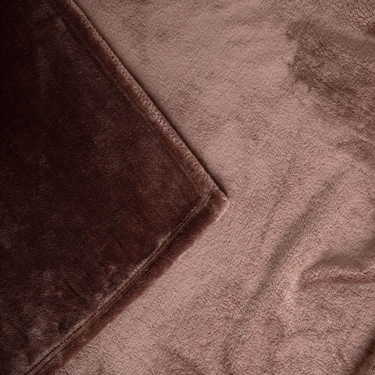 Deka ROTE hrubá hnedá 150 × 200 cm